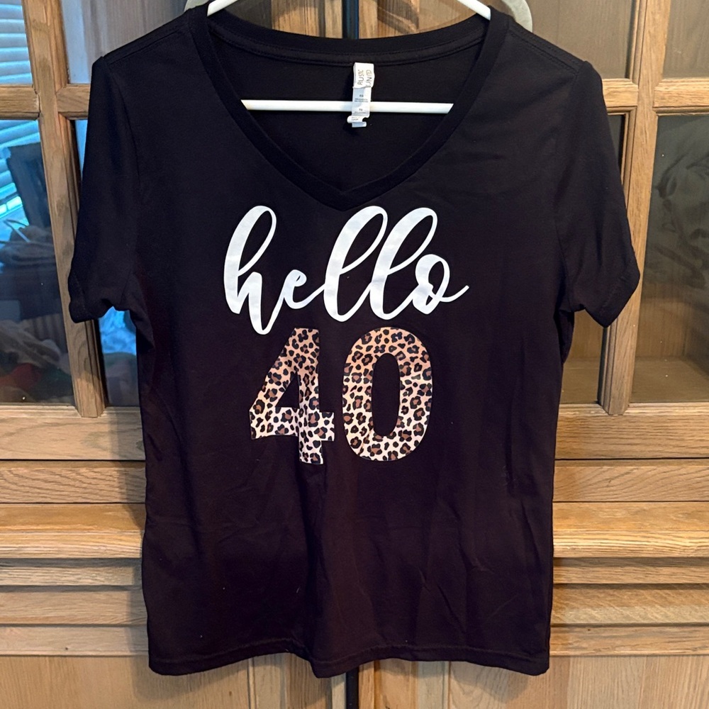 Black 'Hello 40' Women's Top